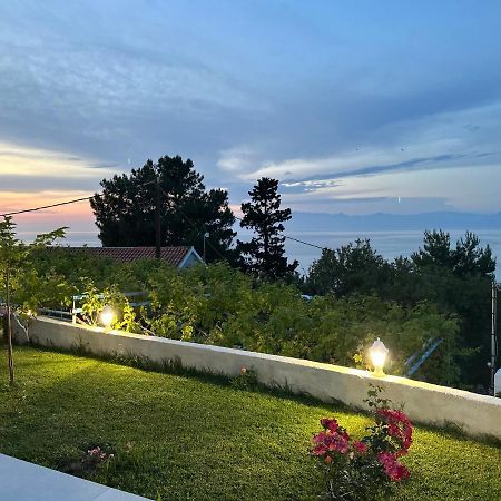 Gikas Apartments Agios Stefanos Avliotes  Buitenkant foto